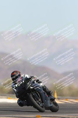 media/Oct-26-2025-Race Pace (Sun) [[c1447ca738]]/Non Verified (1st 20 Minutes of every Hour)/4-Turn 14 (1110am)/